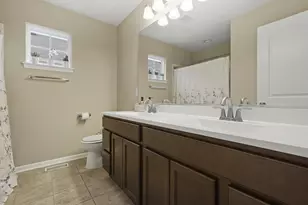 1066 E 115th Ct, Crown Point, IN 46307 - Photo 17