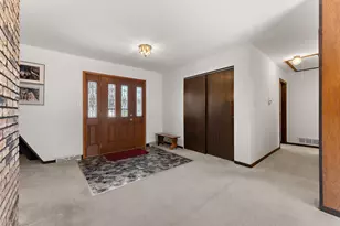 5615 W 154th Ct, Lowell, IN 46356 - Photo 7