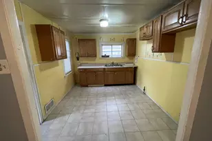 6640 Delaware Ave, Hammond, IN 46323 - Photo 7