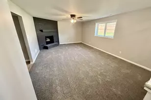 601 N Holly Ln, Griffith, IN 46319 - Photo 13