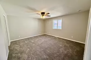 601 N Holly Ln, Griffith, IN 46319 - Photo 23