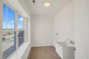 563 E 130th Ave, Crown Point, IN 46307 - Photo 17