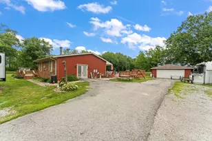 665 N 700 W, Hobart, IN 46342 - Photo 35