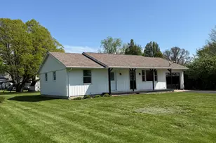 204 E Broadway St, Brook, IN 47922 - Photo 3