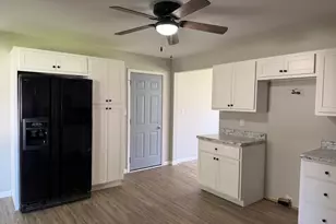 204 E Broadway St, Brook, IN 47922 - Photo 15