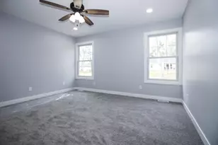 250 E Pine St, Wheatfield, IN 46392 - Photo 11