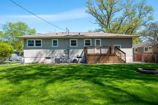 1336 Lincoln St, Hobart, IN 46342 - Photo 9