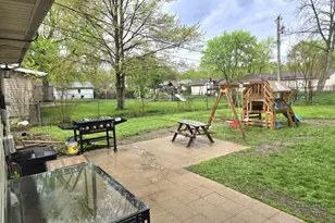 415 W 600 N, Valparaiso, IN 46385 - Photo 25