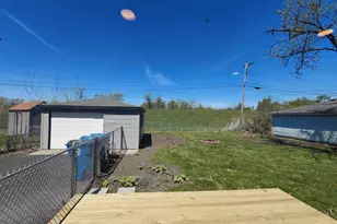 3217 North Dr, Highland, IN 46322 - Photo 11