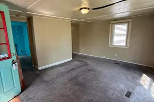 215 Green St, Michigan City, IN 46360 - Photo 3