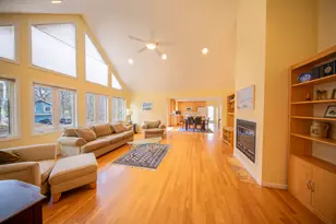 115 S Broadway, Beverly Shores, IN 46301 - Photo 9