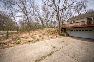 115 S Broadway, Beverly Shores, IN 46301 - Photo 3