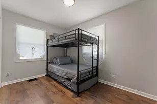 355 S Howard St, Gary, IN 46403 - Photo 9