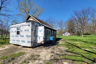 1182 N Salt Creek Rd, Westchester Township, IN 46304 - Photo 19