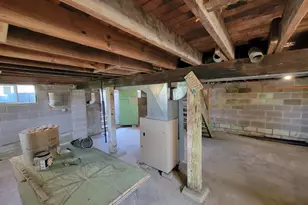 1182 N Salt Creek Rd, Westchester Township, IN 46304 - Photo 9