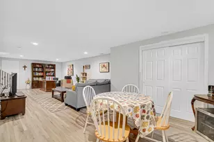 1460 Admiral Dr, Chesterton, IN 46304 - Photo 17