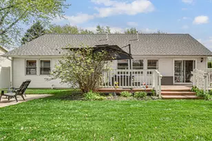 1460 Admiral Dr, Chesterton, IN 46304 - Photo 27