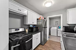 2751 Floyd St, Lake Station, IN 46405 - Photo 7