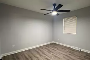 2014 Matthews Pl, Gary, IN 46406 - Photo 11