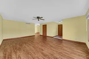 118 Sagamore Pkwy, La Porte, IN 46350 - Photo 3