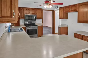 1929 Kapok St SW, Demotte, IN 46310 - Photo 15
