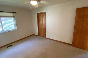 1454 Byfield Pkwy, Valparaiso, IN 46385 - Photo 27