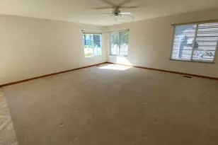 1454 Byfield Pkwy, Valparaiso, IN 46385 - Photo 15
