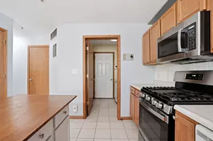 1765 Amber Dr, Hobart, IN 46342 - Photo 9