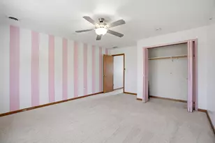 1765 Amber Dr, Hobart, IN 46342 - Photo 21