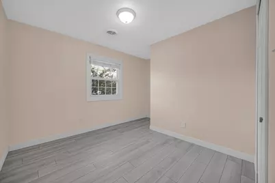 1602 Carriage Drive, Valparaiso, IN 46383 - Photo 13