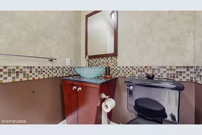 8844 Oakwood Avenue, Munster, IN 46321 - Photo 27