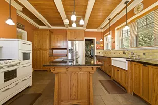 498 S Court St, Crown Point, IN 46307 - Photo 9