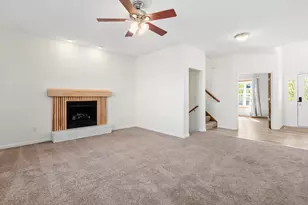 243 Eagle Ridge Dr, Valparaiso, IN 46385 - Photo 17