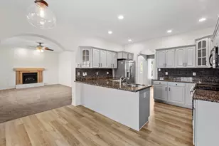 243 Eagle Ridge Dr, Valparaiso, IN 46385 - Photo 15