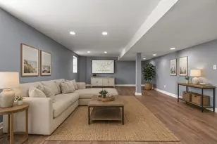 2209 Wicklow Dr, Valparaiso, IN 46385 - Photo 15