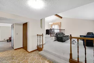 649 W 128th Ct, Crown Point, IN 46307 - Photo 7
