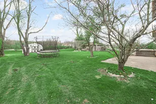 649 W 128th Ct, Crown Point, IN 46307 - Photo 3