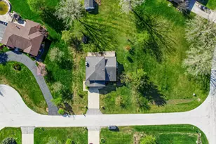 649 W 128th Ct, Crown Point, IN 46307 - Photo 31