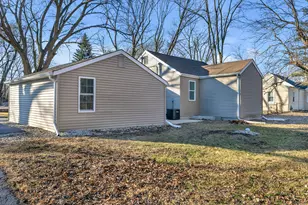 1735 S Fairbanks St, Griffith, IN 46319 - Photo 35