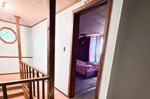 218 W Lincoln St, Rensselaer, IN 47978 - Photo 7