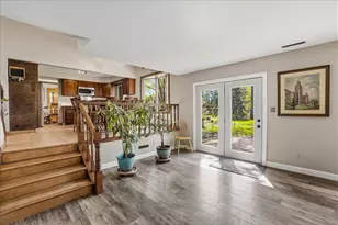 1031 Brooke Ln, Schererville, IN 46375 - Photo 5
