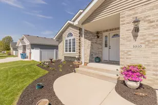 5510 Malibu Dr, Lowell, IN 46356 - Photo 3