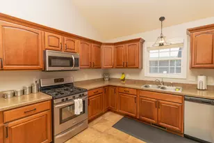 5510 Malibu Dr, Lowell, IN 46356 - Photo 9