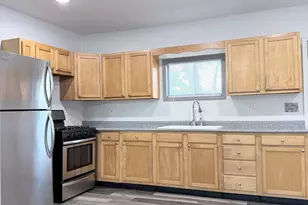 560 S Campbell St, Valparaiso, IN 46385 - Photo 7