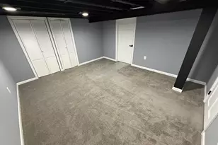 132 W 43rd Ave, Gary, IN 46408 - Photo 17