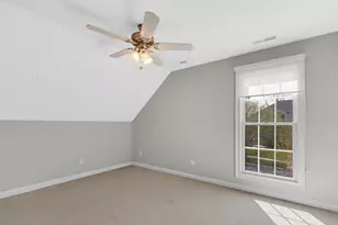 83 Scotscraig Dr, Valparaiso, IN 46385 - Photo 21