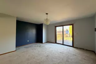 1604 W 99th Pl, Crown Point, IN 46307 - Photo 5