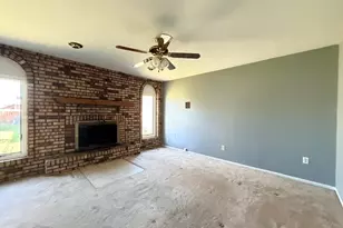 1604 W 99th Pl, Crown Point, IN 46307 - Photo 7