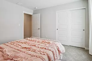 153 Cressmoor Blvd, Hobart, IN 46342 - Photo 13