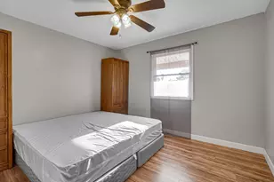 8719 Linden Ave, Munster, IN 46321 - Photo 19